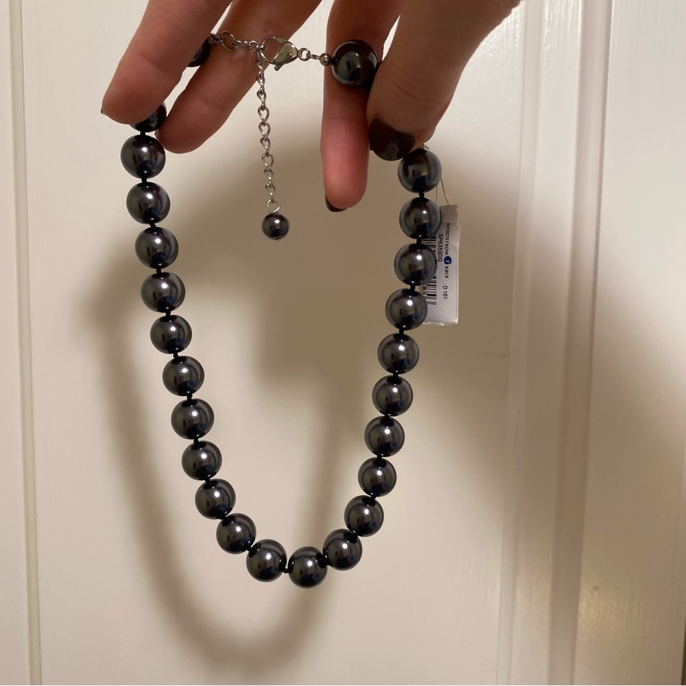 Black Pearl Necklace